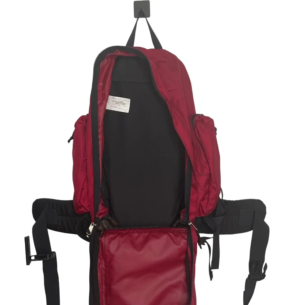 LL Bean Backpack‎ Hiking Camping Daypack Red Black Travel Bag Outdoor Mountain